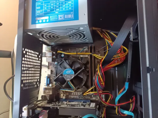 Desktop i3 4170, 8 GB RAM SSD 240