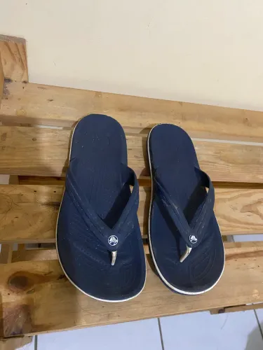 Sandália Crocs 37