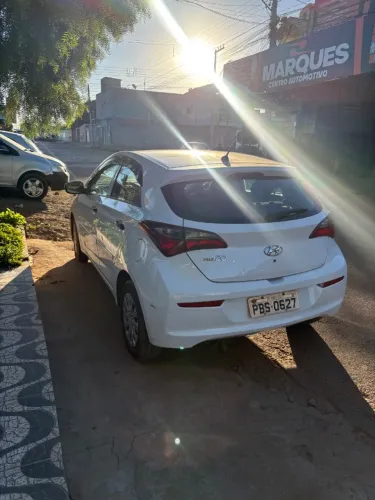 Hyundai HB20 Unique 1.0 Flex 12V Mec. 2019