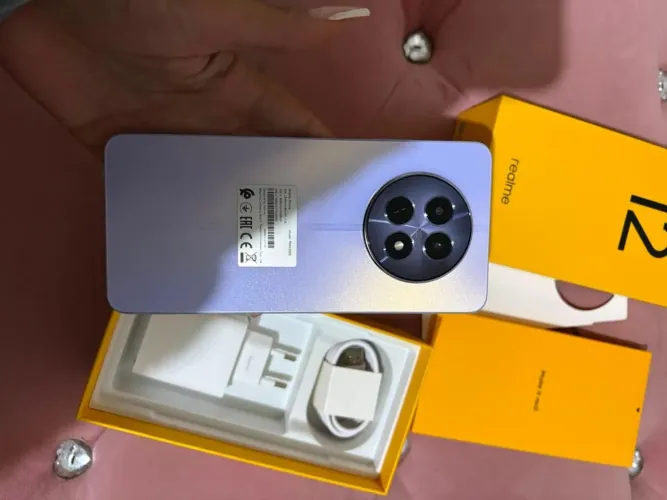 Realme 12 impecável novo na caixa