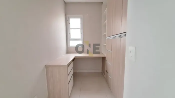 Casa com 4 dormitórios, sendo 2 suítes para locação - Granja Viana - Cotia - SP