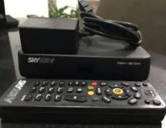 Antena completa mais receptor com controle Sky com cabo Sky