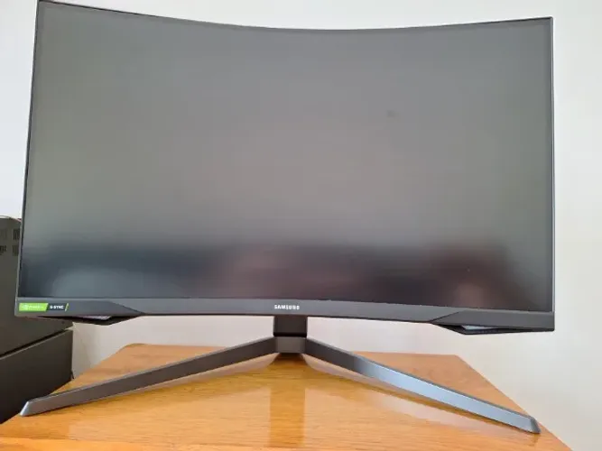 Monitor Samsung Odyssey G7, 2560x1440, 240 Hz, 27 polegadas