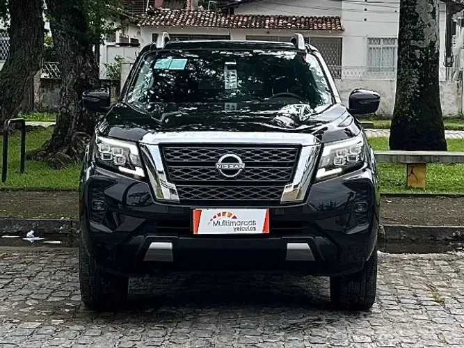 Nissan Frontier XE CD 4X4 2.3 Bi-TB Diesel Aut. 2025