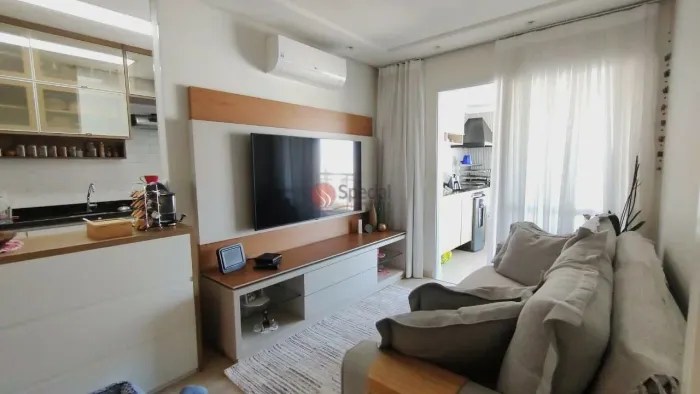 Apartamento na Vila Carrão, 71m², 1 vaga, varanda gourmet, reformado, planejado, lazer com