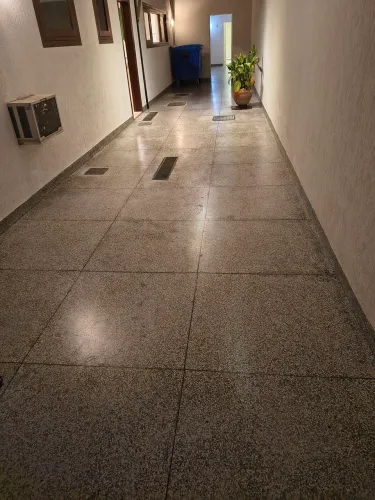Piso de granitina 