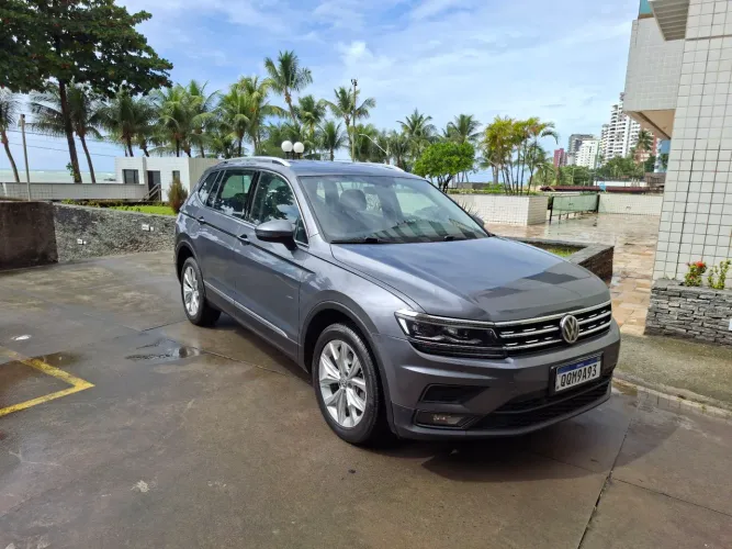 Volkswagen Tiguan Allspac Comf 250 TSI 1.4 Flex 2019