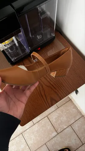 Vendo Sapato feminino 