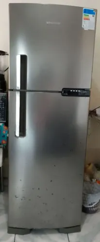 Geladeira Brastemp frosfree duplex 375 litros funcionando mais precisa de conserto
