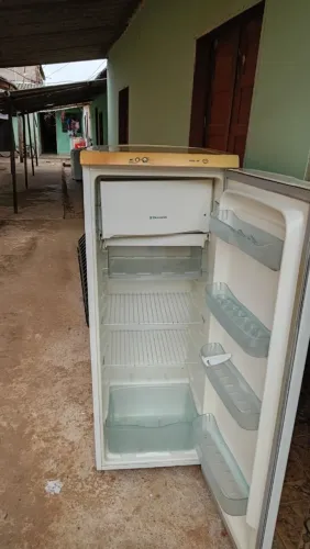 Geladeira Electrolux 