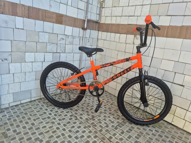 Cross aro 20 semi nova 