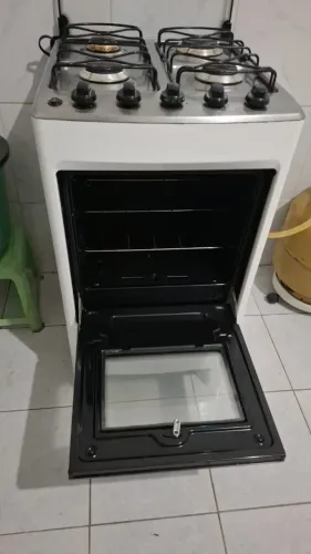 Móveis usados - Geladeira e fogão