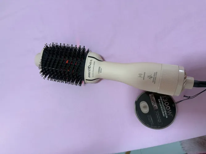 Escova secadora