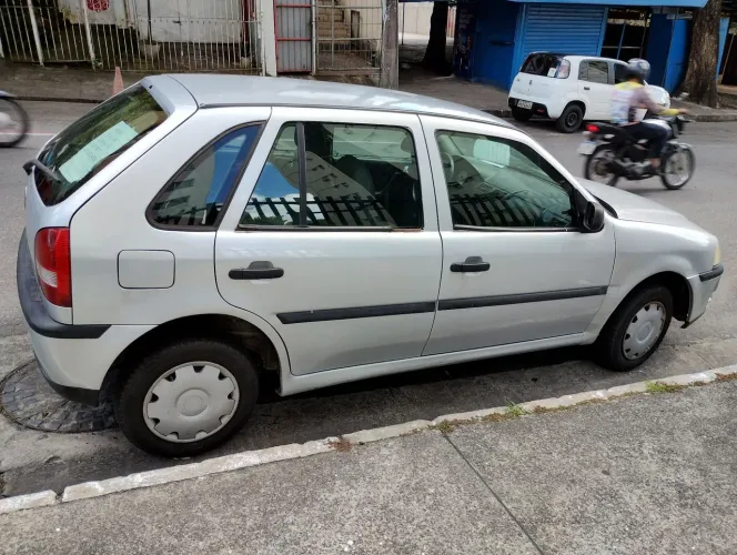 Capô Gol G4