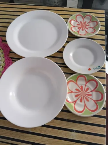 Louças de porcelana 