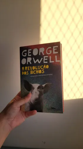 Livro Revolução dos Bichos - George Orwell