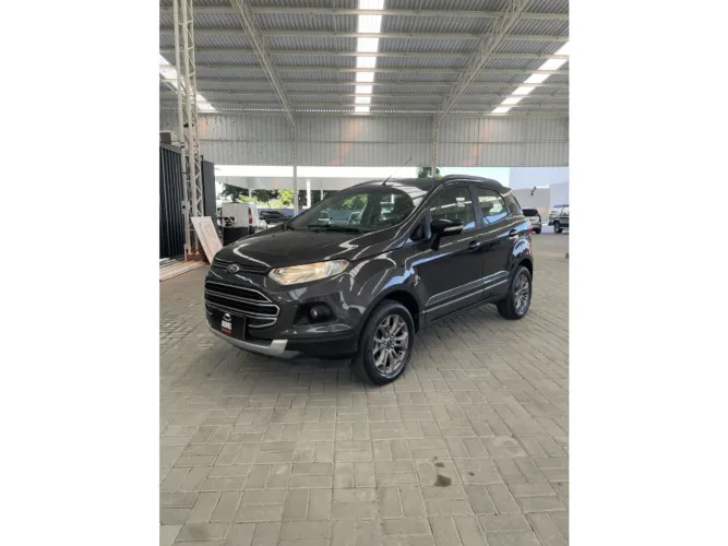 Ford Ecosport Freestyle 1.6 16V Flex 5P 2013