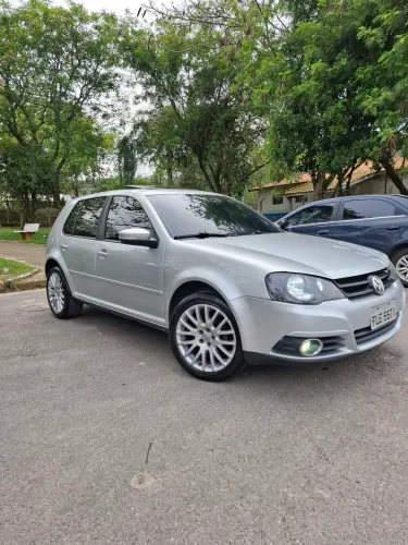Volkswagen Golf Sportline 1.6 MI Total Flex 8V 4P 2014