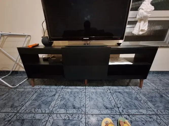 Rack de TV Preto MDF Retrô - 1,60m