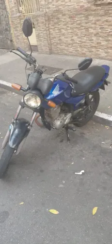Honda CG 150 2004 - Econômica, Boa de Motor e Pronta para Rodar