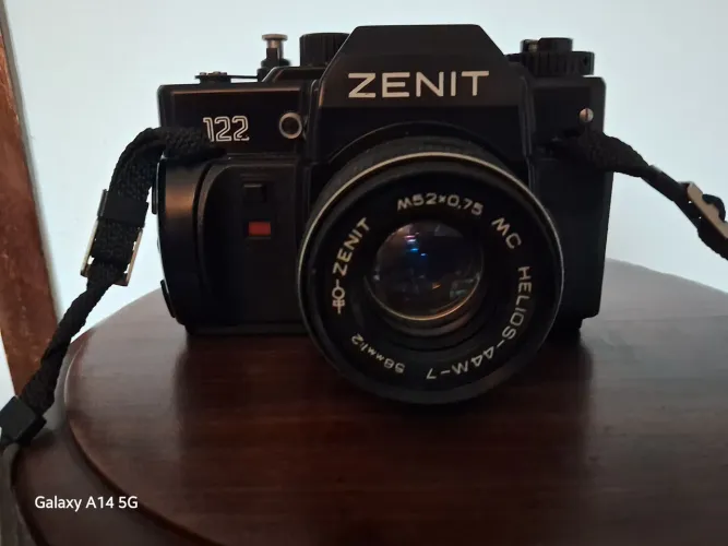 MAQUINA FOTOGRAFICA ZENITH 122