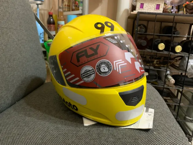 Capacete 99 
