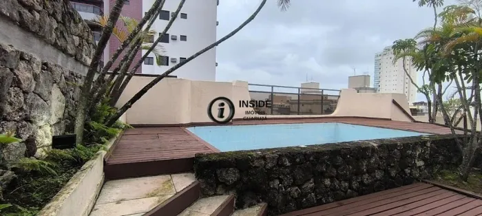 Cobertura com Piscina na praia da Enseada Guarujá