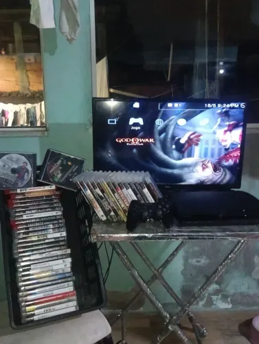 PS3 bloqueado + de 40 jogos mídia física original 