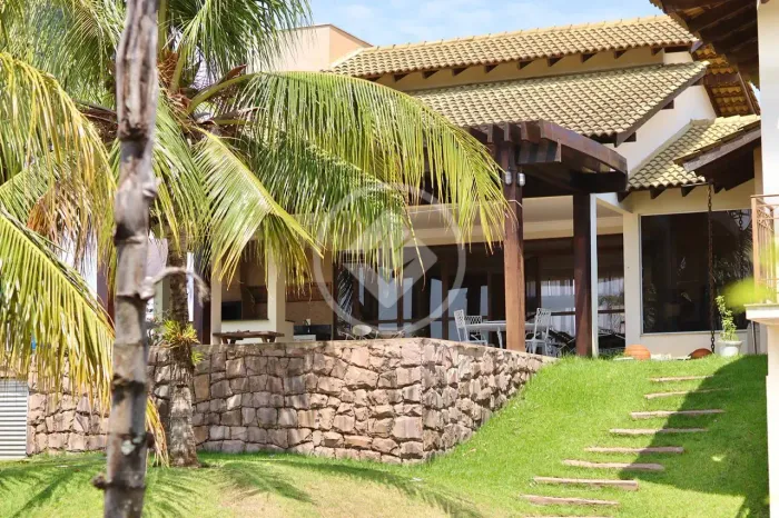 Casa no condomínio Portal das Águas ao lado do Malai Manso Resort, porteira fechada. codig