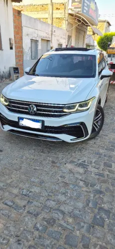 Volkswagen Tiguan Allspac R-line 300 TSI 2.0 2024