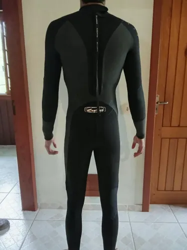 Macacão neopreme masculino Billabong