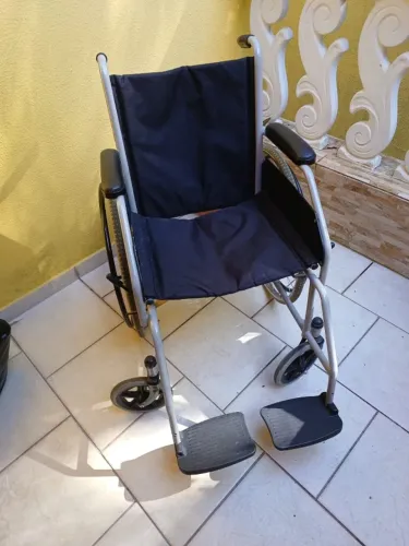 Cadeira de Rodas