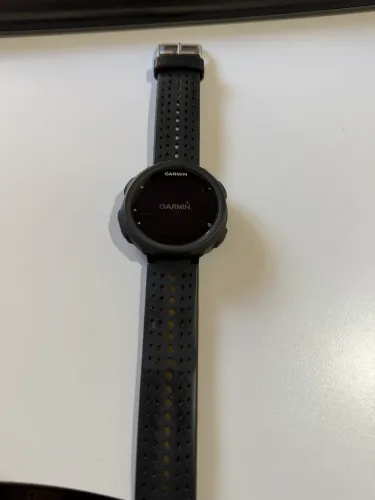 Relogio Gps Garmin Forerunner 735xt - Preto com amarelo + Carregador (Usado)