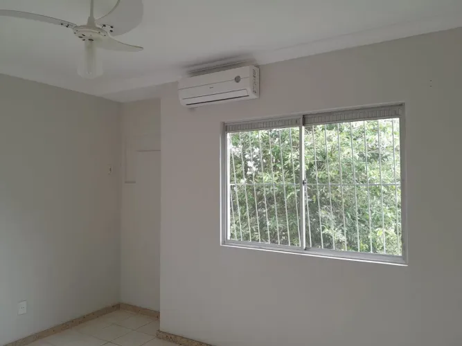 Apartamento em Cobilandia Condomínio 