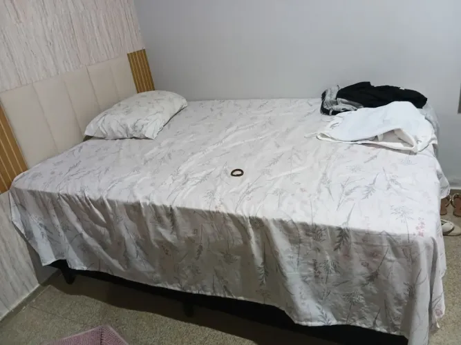 Cama box de casal - molas