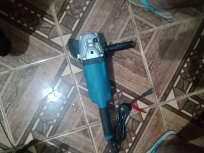 Esmerilhadeira 7pol