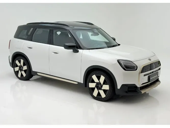 Mini Cooper Country. SE All4 TOP (elétrico) 2025