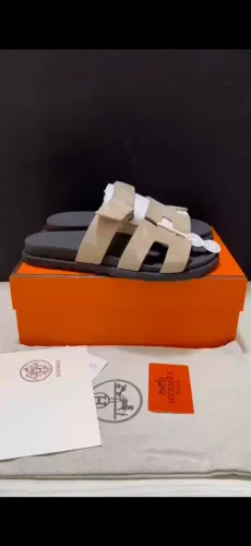 Sandalia Hermes
