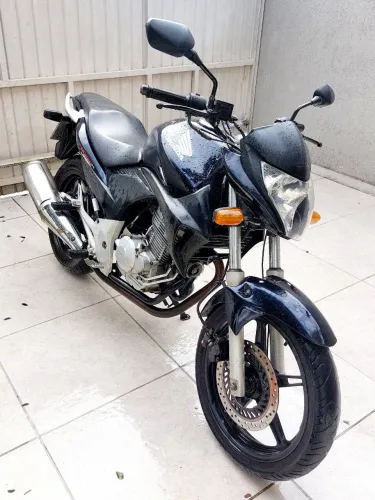 CB300 abaixo da fipe
