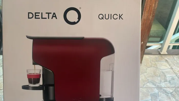 Cafeteira elétrica de cápsula Delta Q