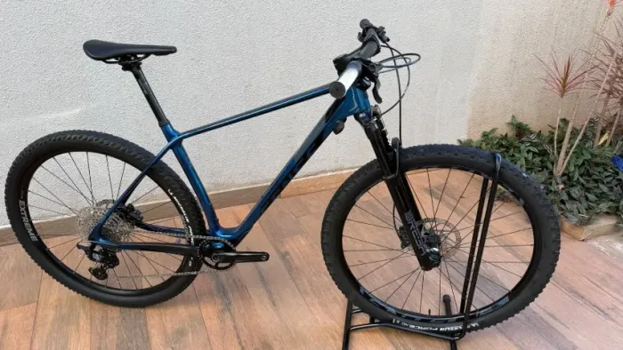 BICICLETA IMPACT CARBON COMP