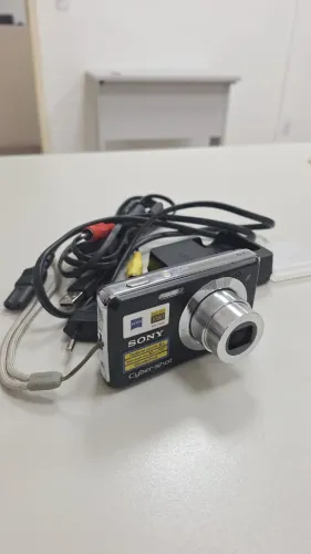 Sony Cyber-Shot 12.1 MP 