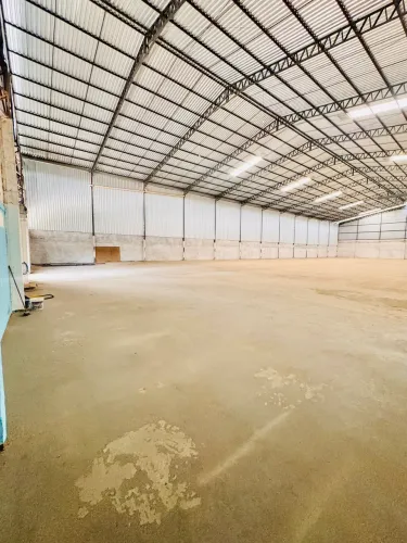 Galpão 2.350m2 na av. Turismo próx. Torquarto