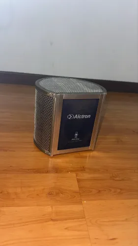 Vocal booth Alctron