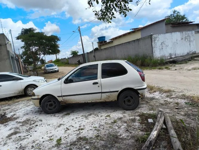 Fiat Palio EL 1.5 MPI 2P E 4P (álcool) 1996