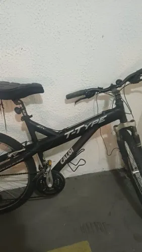 Vendo bike caloi T-type, marcha seminova.