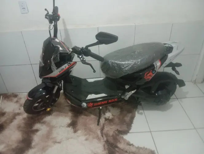 Vendo moto elétrica nova
