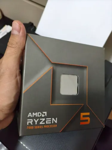 RYZEN 5 7600 , COM COOLER NA CAIXA