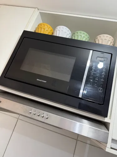 Forno microondas de embutir 