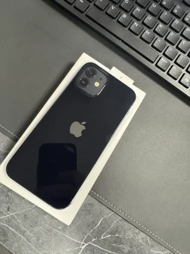 iPhone 12